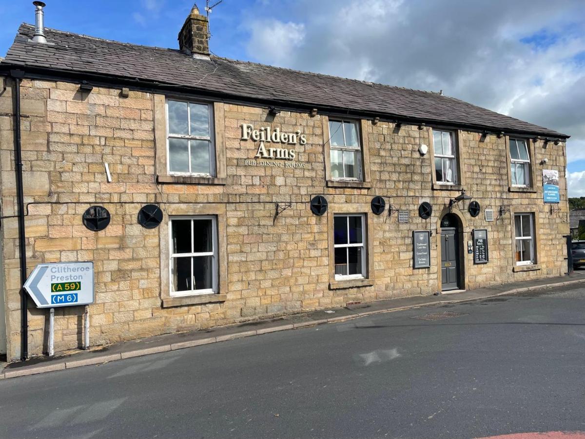 Feildens Arms & Hotel Balderstone Exterior photo